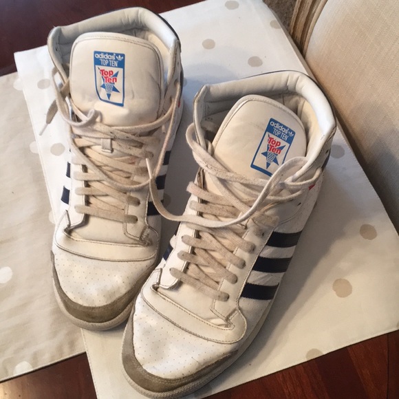 Adidas zapatos zapatilla en 125 poshmark Adidas zapatos zapatilla en 125 poshmark